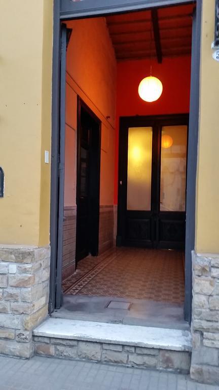 Las Rejas Hostel 萨尔塔 外观 照片