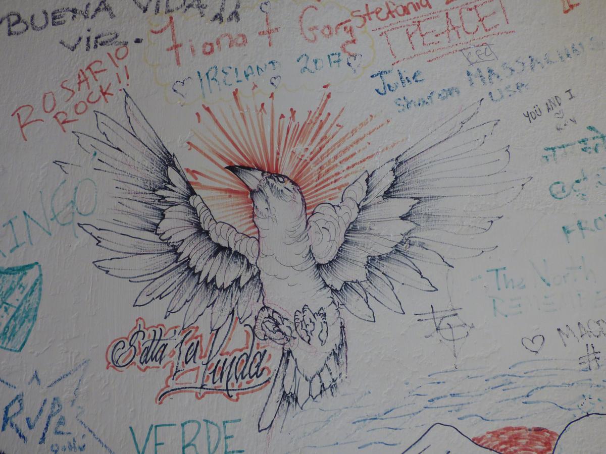 Las Rejas Hostel 萨尔塔 外观 照片