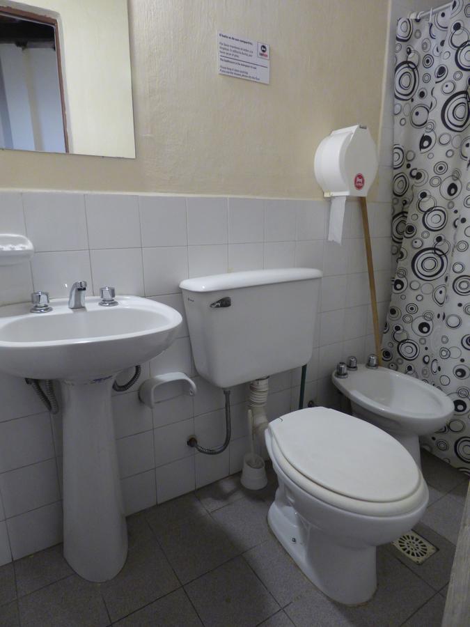 Las Rejas Hostel 萨尔塔 外观 照片