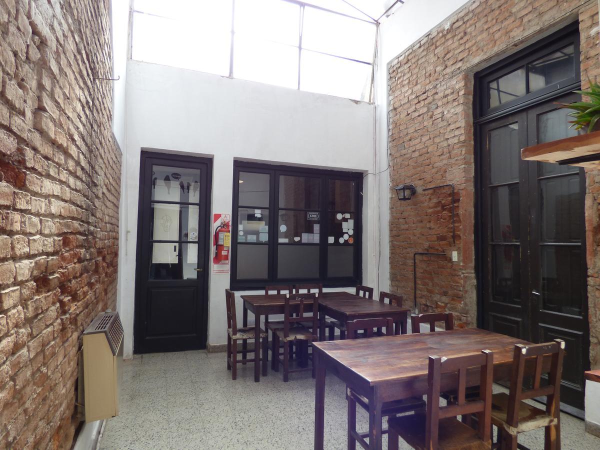 Las Rejas Hostel 萨尔塔 外观 照片