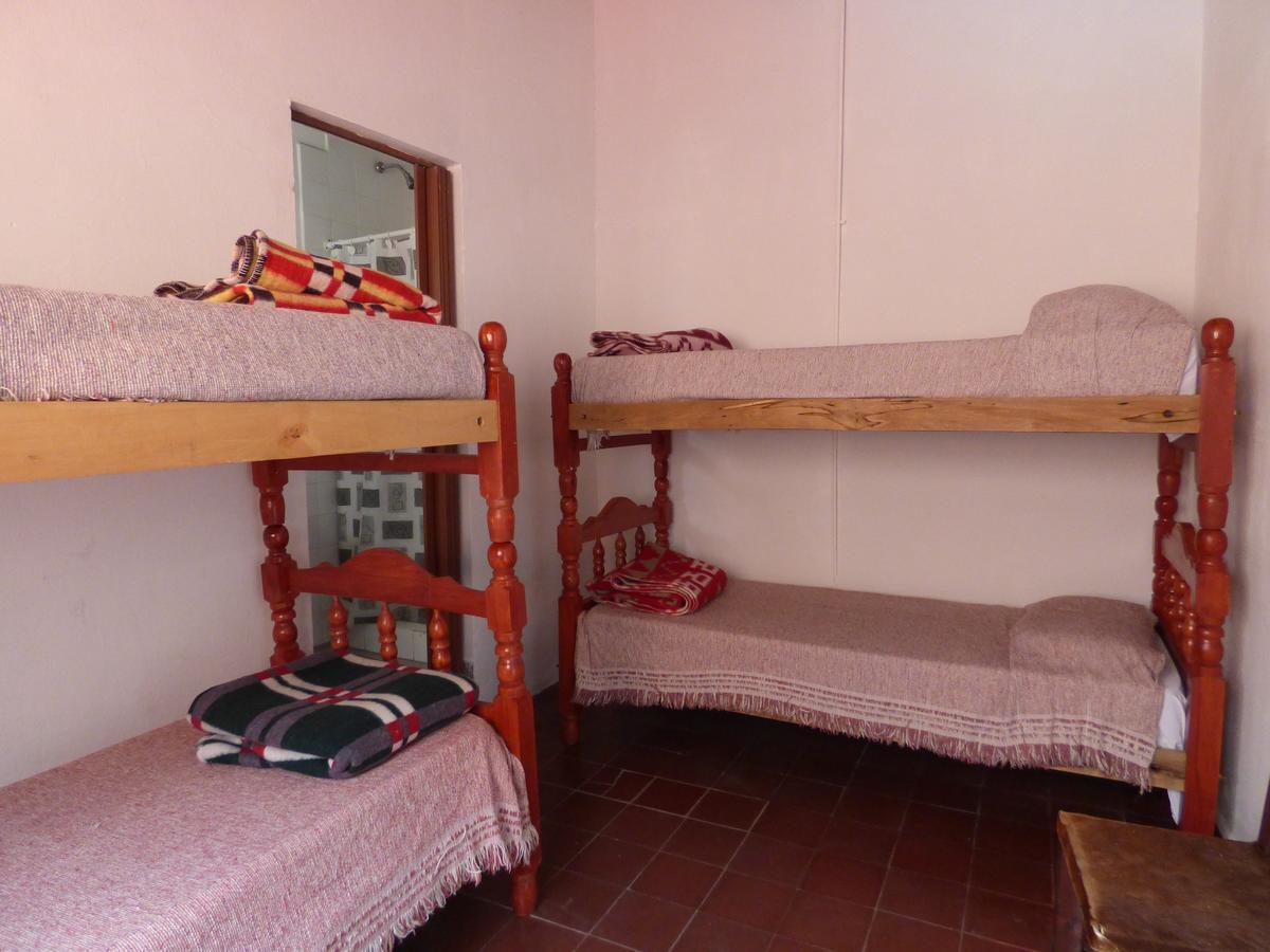 Las Rejas Hostel 萨尔塔 外观 照片