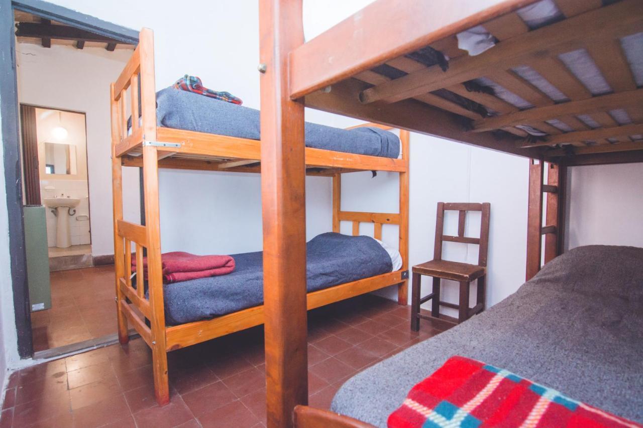 Las Rejas Hostel 萨尔塔 外观 照片