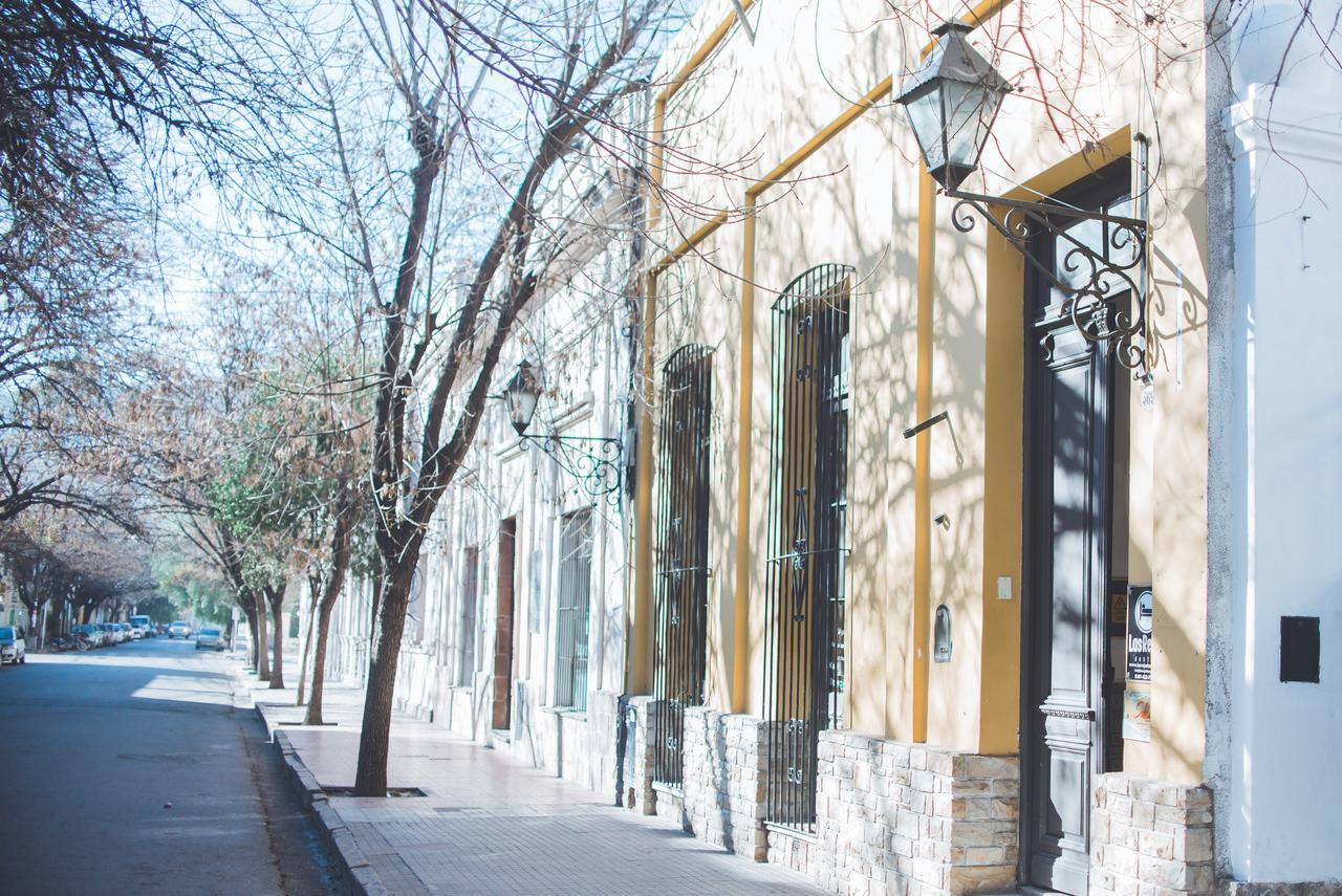Las Rejas Hostel 萨尔塔 外观 照片